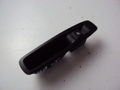 Панель скло правий лівий задня renault megane iv hb фото №1