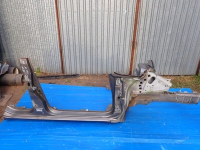 Mitsubishi colt 04-12 5d поріг правий лонжерон фото №1