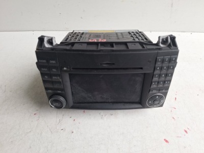 Mercedes w639 w906 w245 w169 радио навигация 2-din a1699007900 фото №1