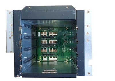 FUJITSU BACKPLANE W OBUDOWIE 4XSAS/SATA TX200 S4