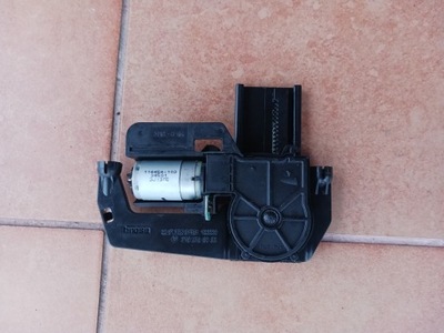 Моторчик подголовник mercedes 2109700026 фото №1