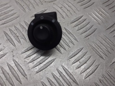 Вимикач регулювання дзеркало dacia duster, sandero, dokker, logan renault 820 фото №1