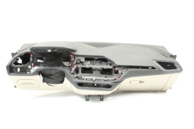 Панель приладів консоль приладова oyster bmw f40 f44 grancoupe фото №1