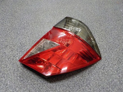 FARO DERECHA PARTE TRASERA HONDA FR-V 2005-2009 RESTYLING  