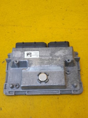 Mercedes w246 1.6 cgi модуль двигуна a2709002500 фото №1