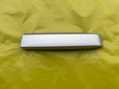 Peugeot 2008 накладка рейлинг левая фото №1