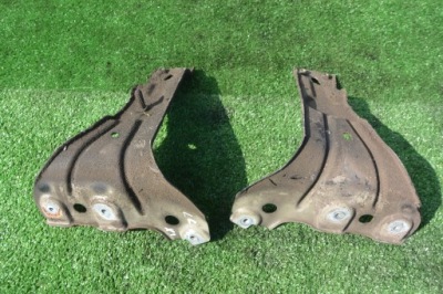 Кронштейн крила перед правий лівий vw passat cc фото №1