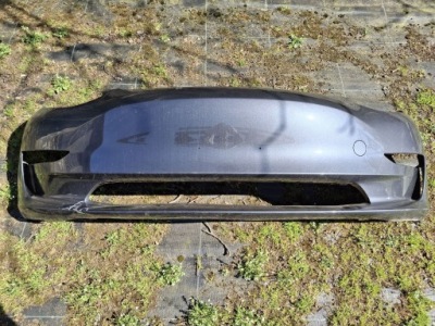 Бампер передній tesla model 3 2017r- bez pdc фото №1