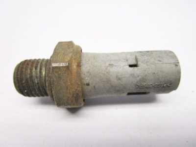 Trafic ii датчик давления масла 1.9 dci фото №1