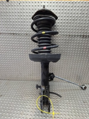 Амортизатор правий перед lexus ux 18- фото №1
