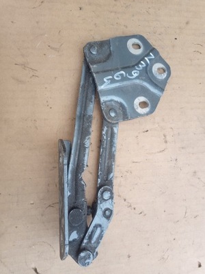 Петля капот лівий перед vw touran 1t0823301 фото №1