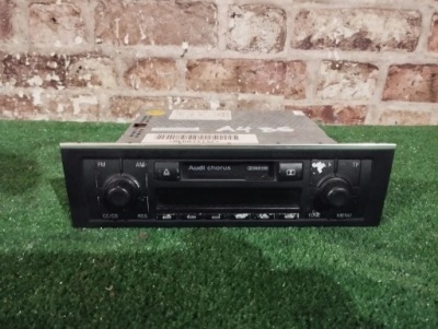 Радіо програвач chorus 8e0035152 audi a4 b6 фото №1