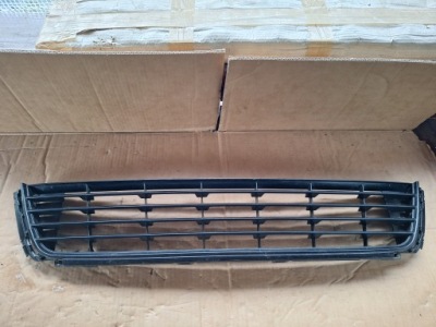 Решітка бампера перед vw polo v r-line фото №1