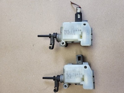 Привід кришка заливної пального mercedes r w251 s w221 оригінальний номер фото №1