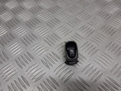 Кнопка скло mercedes-benz оригінальний номер a2038200210 фото №1