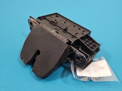 Замок кришки задній 13185566 opel signum hb 4pin фото №1