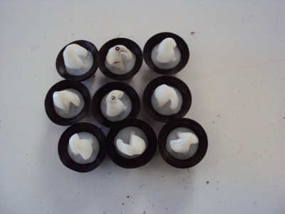 Клипсы порог citroen ds5 комплект фото №1