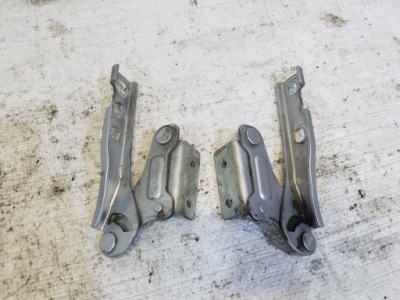 Петля капот seat exeo kod ls7y фото №1