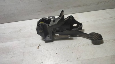 Dacia duster ii 17r 1.2 педаль гальма фото №1