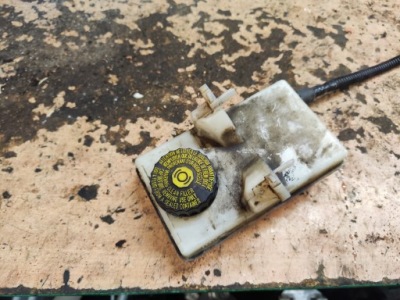 Peugeot 5008 i бачок жидкость тормозной фото №1