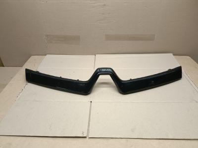 Renault captur молдинг решетка 623820592r фото №1