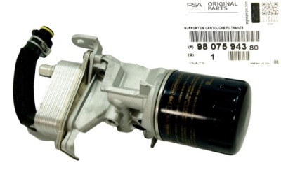 Peugeot оригинальный номер 9807594380 радиатор масла фото №1