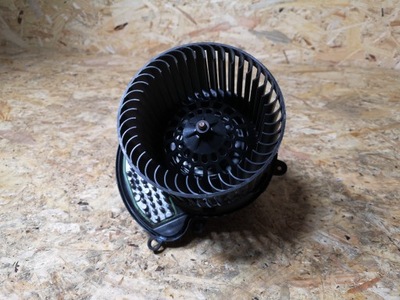 Renault kadjar воздуходувка кабины f1738 фото №1