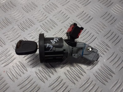 Замок запалювання з ключ renault twingo ii 8200405710e фото №1