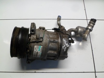 Volvo v40 2.0t компрессор кондиционера p31292175 фото №1
