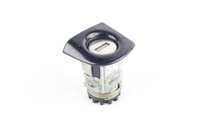 Вкладка замка двері audi a4 b7 04-08 anglik фото №1