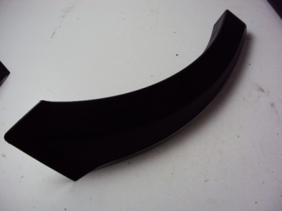 Молдинг крыла левый задняя range rover velar l560 фото №1