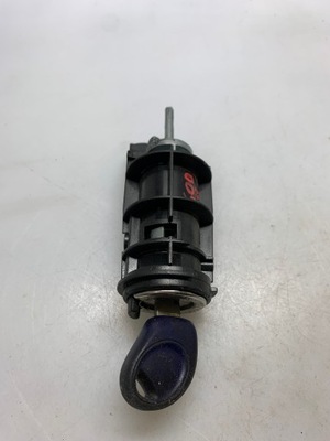 Замок запалювання з ключ fca 0.5521 фото №1