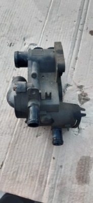 Корпус термостата 032121111bm vw polo 6r 1,4benz фото №1