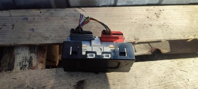 Дисплей екран монітор renault kangoo i p7700436305a фото №1