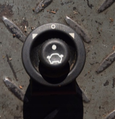 Перемикач регулювання дзеркал ford fiesta mk4 фото №1