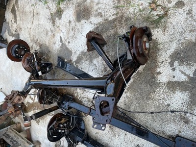 Peugeot partner citroen beringo балка подвеска 08-18 фото №1