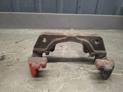 Скоба левый перед bmw 5 e60 фото №1