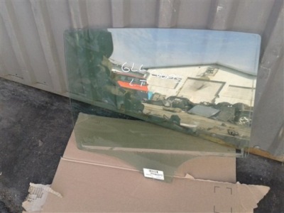 Стекло левая задняя mercedes glc w253 купе 17 фото №1