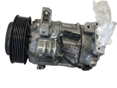 Компрессор кондиционера nissan qashqai 92600-4eb0a фото №1