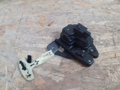 Quattroporte ghibli замок задняя крышки багажника фото №1