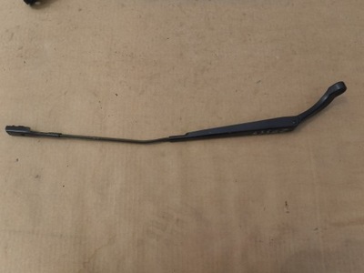 Важіль двірники праве audi a3 8v 8v1955408a фото №1