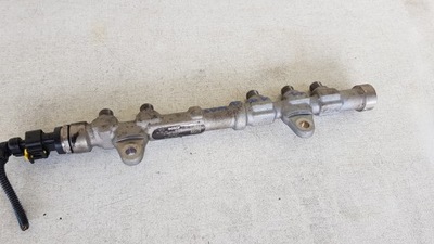 Молдинг упорскування opel combo d 1.3 cdti фото №1