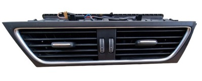 Решітка обдув середня audi a4 b8 rs4 фото №1