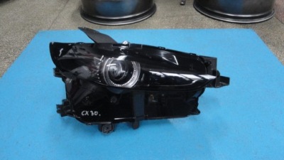 Mazda cx30 cx-30 full led фара правый  dgj1-51030 фото №1