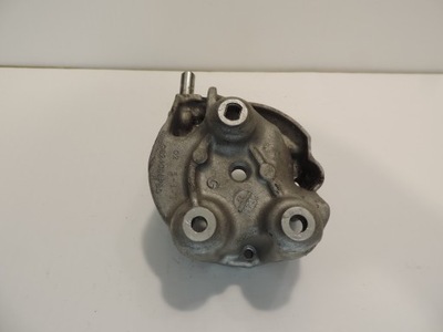 Кронштейн кронштейн насоса opel grandland x 1,5 hdi 9824088780 фото №1