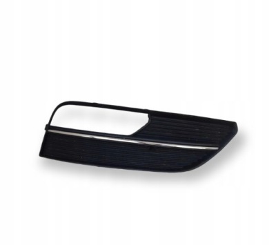 Audi a3 2013-16 рік 8v3807682a решітка бампера фото №1