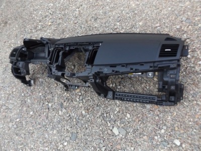 Панель приладів консоль mitsubishi lancer оригінал europa фото №1