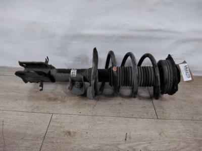 Nissan leaf 1 mcperson левое фото №1