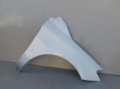 Mercedes w246 b-klasa 12- крила правий передній фото №1