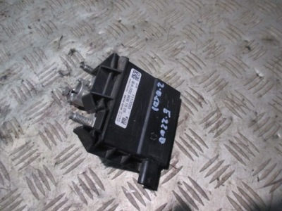 Клемма плюсовая a0009061505 mercedes w205 w213 фото №1